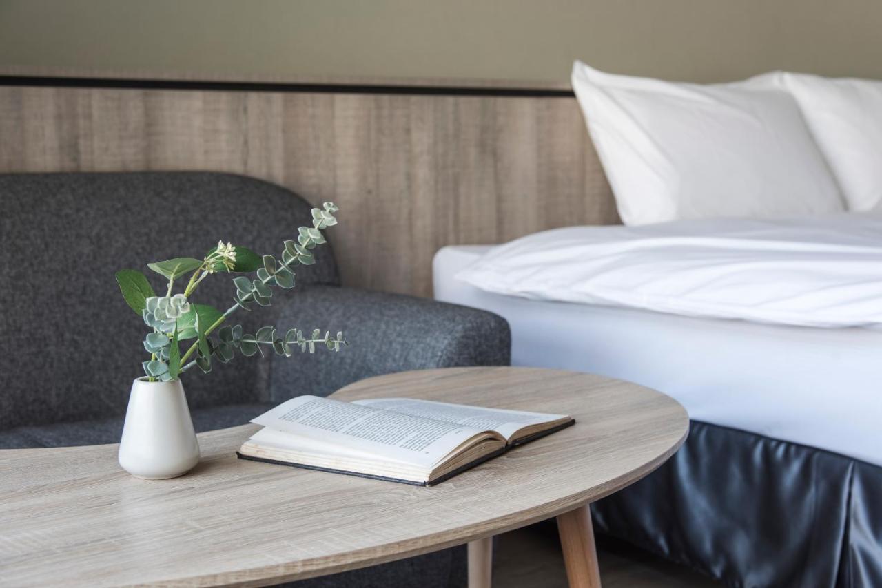 Sparrow Hotel Тайчжун Екстер'єр фото
