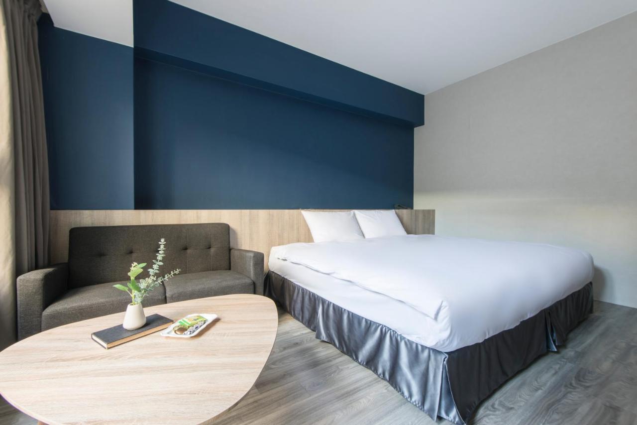 Sparrow Hotel Тайчжун Екстер'єр фото