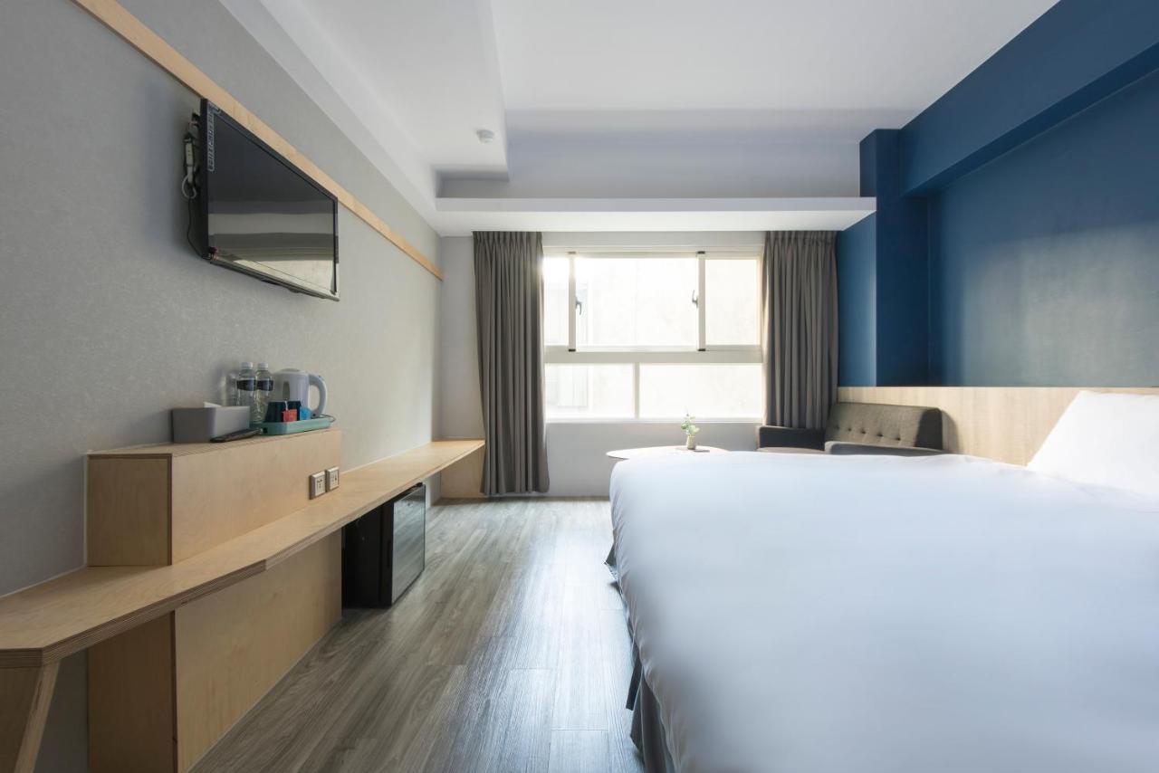 Sparrow Hotel Тайчжун Екстер'єр фото