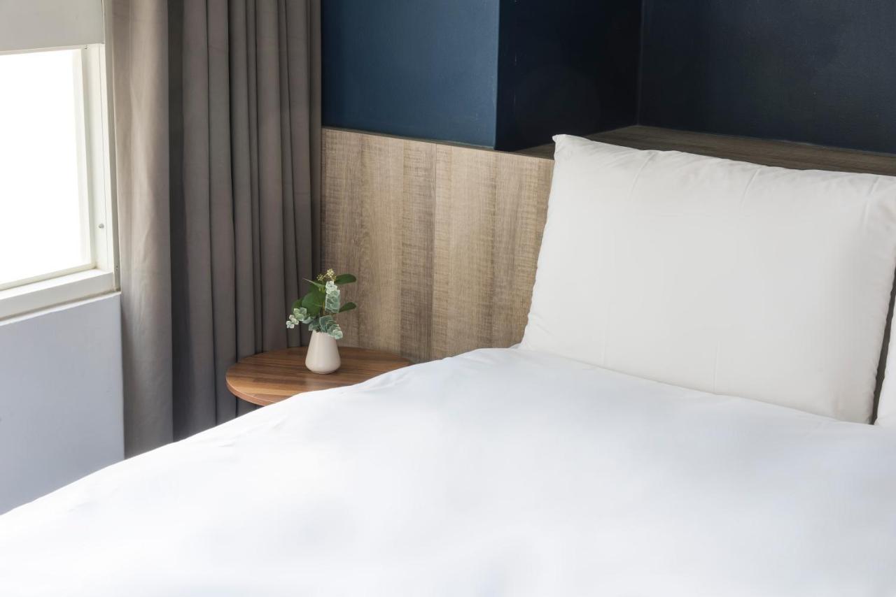 Sparrow Hotel Тайчжун Екстер'єр фото