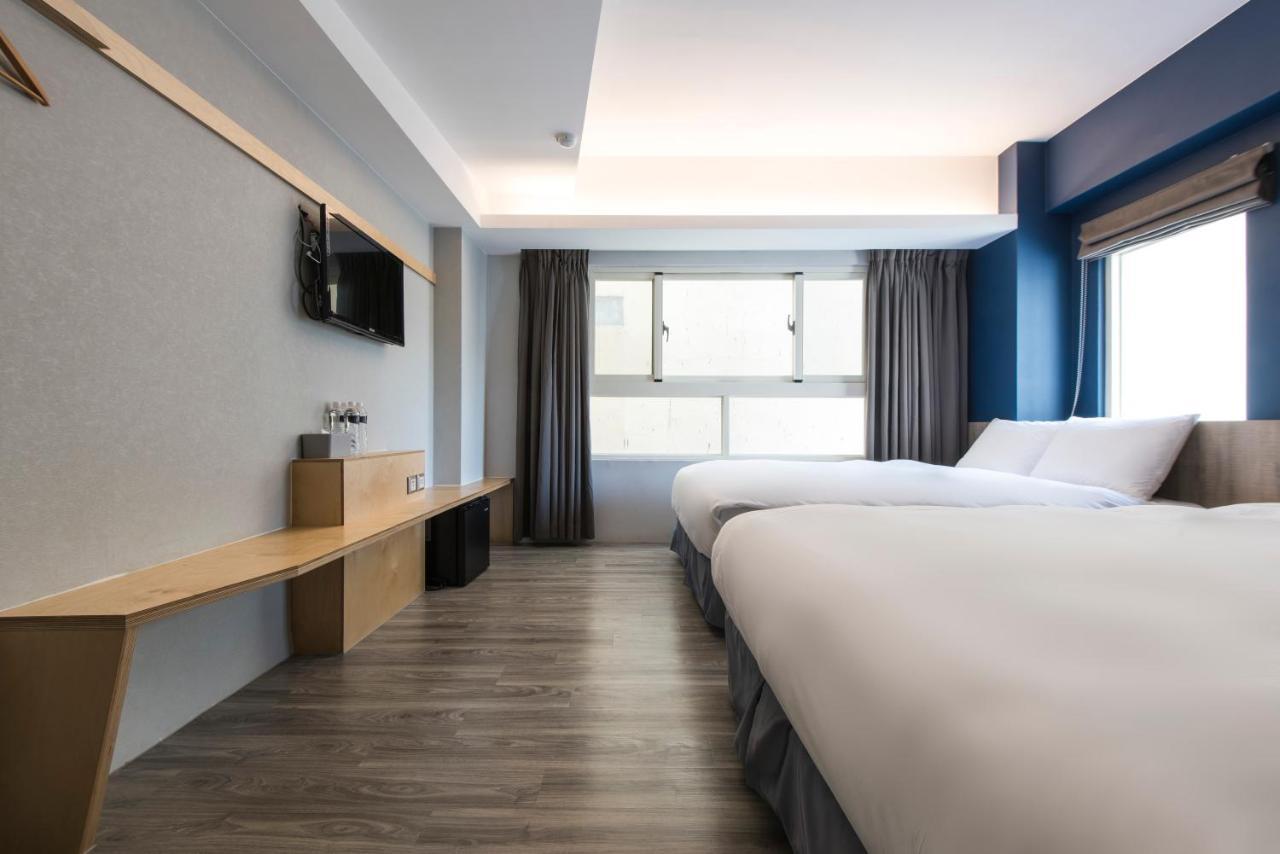 Sparrow Hotel Тайчжун Екстер'єр фото