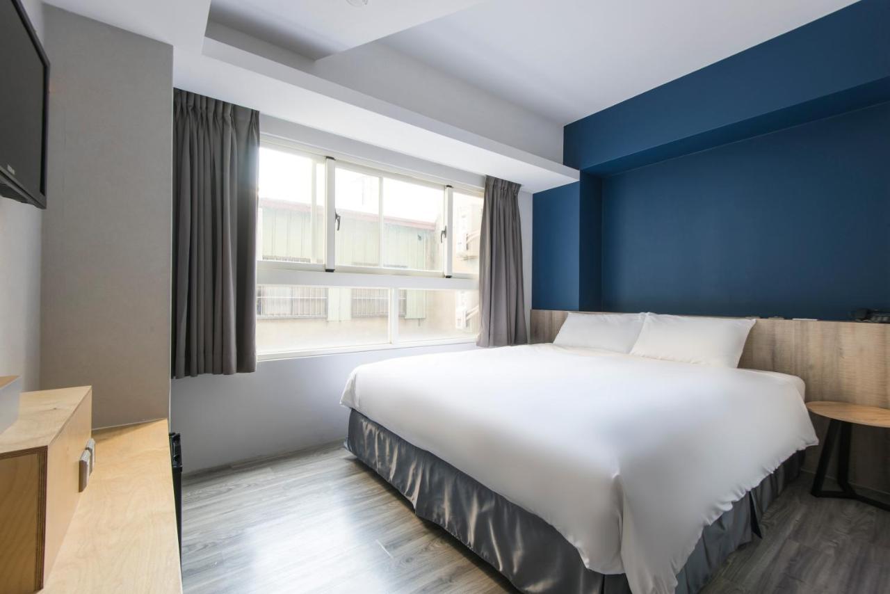Sparrow Hotel Тайчжун Екстер'єр фото