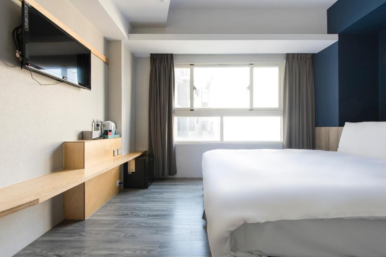 Sparrow Hotel Тайчжун Екстер'єр фото