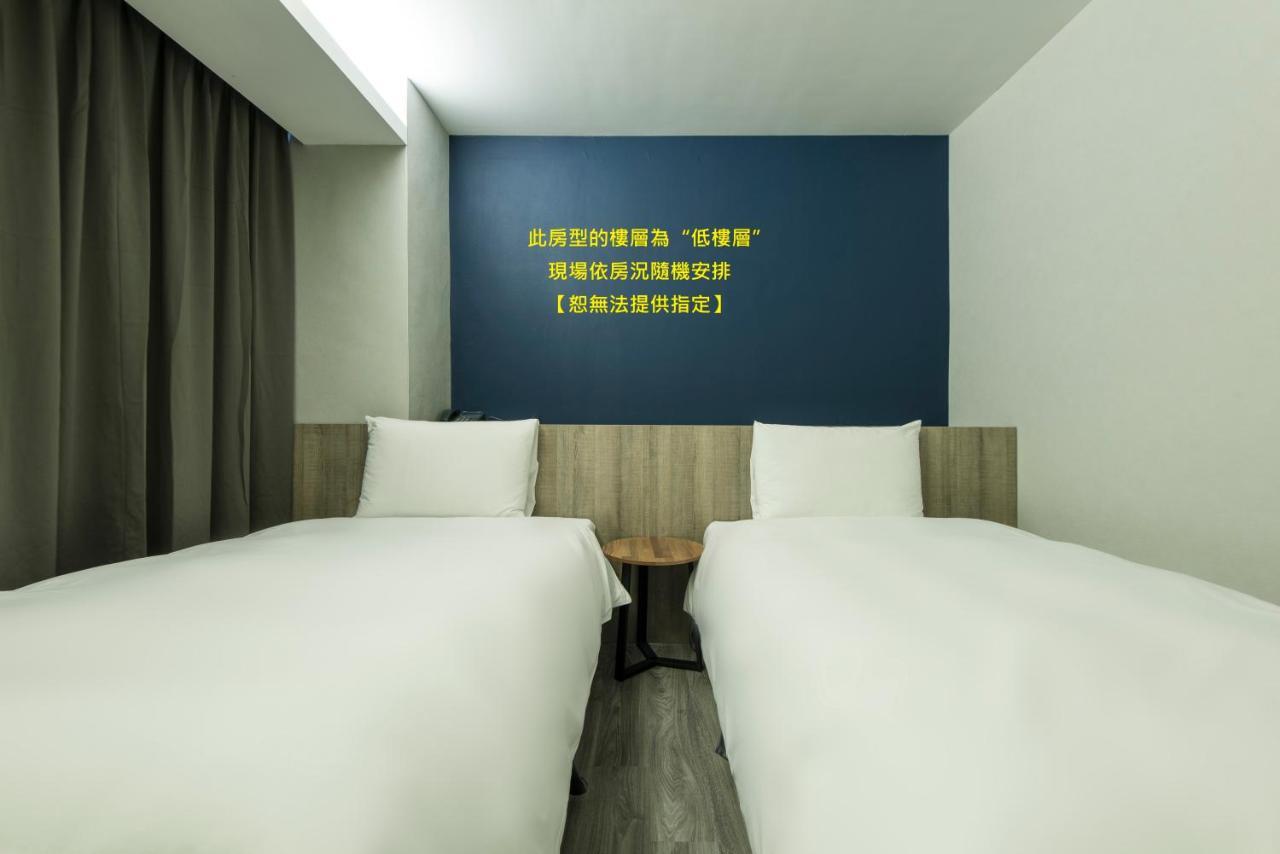 Sparrow Hotel Тайчжун Екстер'єр фото